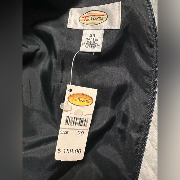 TALBOTS Satin Sash Black Dress with White Flower - Fully Lined Plus Sz 20 NWT - Picture 16 of 16